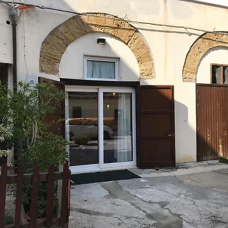 La Vecchia Stalla Apartment *